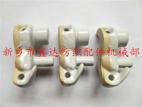 整經(jīng)機(jī)瓷船、瓷梳（五眼板）