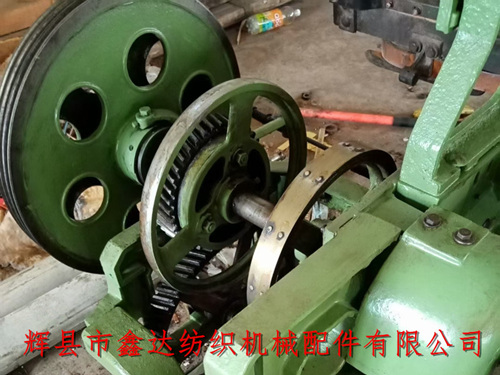 國產(chǎn)絲織機(jī)的型號（K251、K252、ZK272、K72、K274）與說明